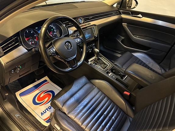 Volkswagen Passat 4 of 5