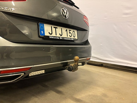 Volkswagen Passat 24 of 24