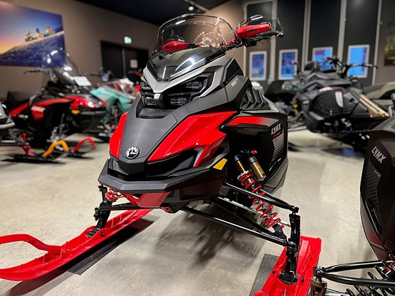 XTerrain RE 850 E-TEC 3700mm 51mm EL-start 10,25" skärm -26 2 of 5