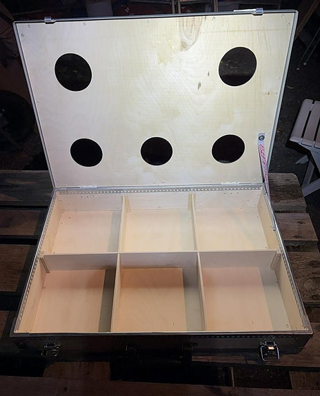 Product image 3 of 6
