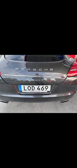 Porsche Panamera 8 of 16