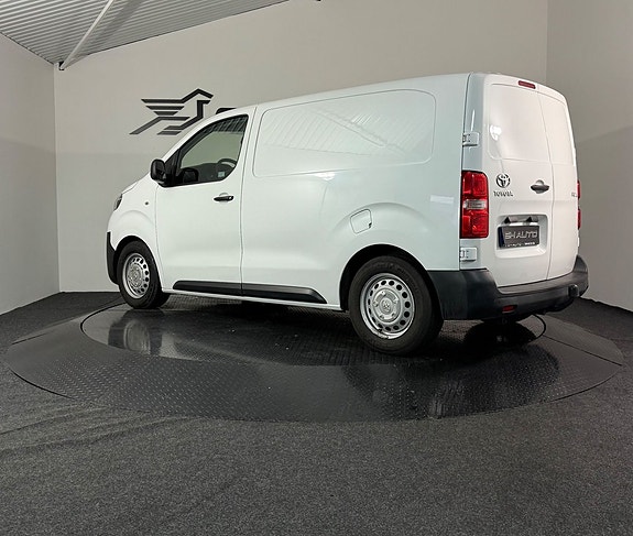 Toyota Proace 9 of 19