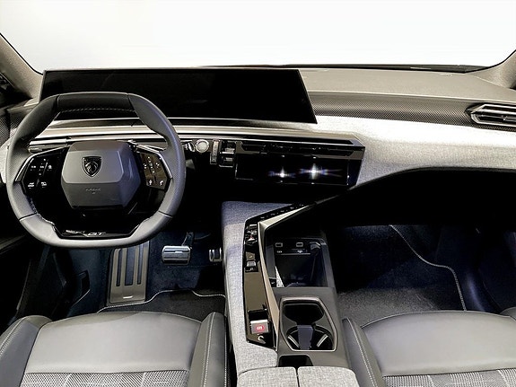 Peugeot 5008 3 of 5