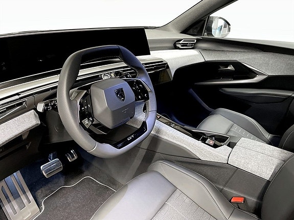 Peugeot 5008 5 of 5