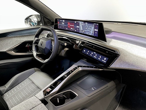 Peugeot 5008 11 of 17