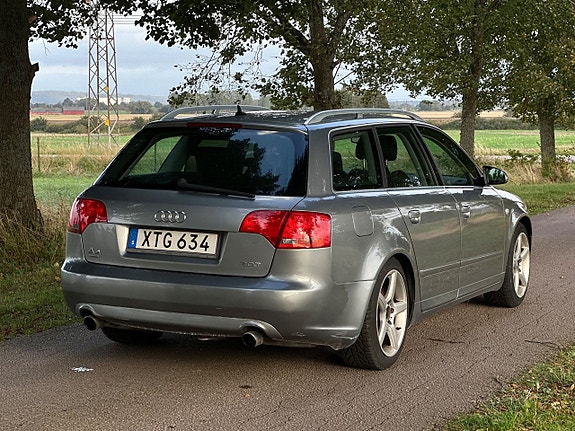 Audi A4 3 of 16
