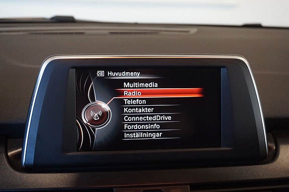 BMW 218i 21 of 27