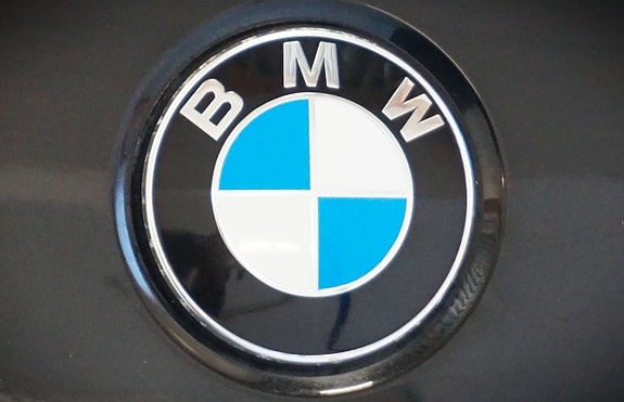 BMW 218i 27 of 27