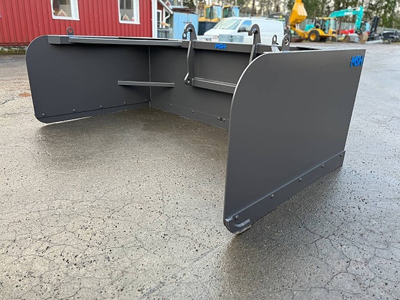 Ny Mek O Svets U-plog 3,2m Eller 2,5m