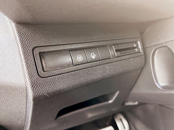 Peugeot 3008 8 of 17