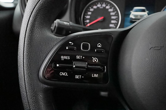 Mercedes-Benz eCitan 11 of 22
