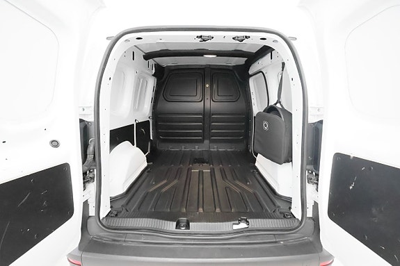 Mercedes-Benz eCitan 20 of 22