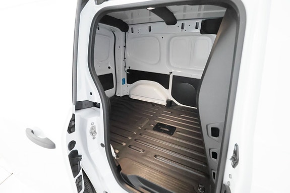 Mercedes-Benz eCitan 21 of 22