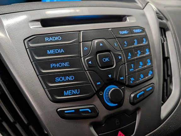 Ford Transit Custom 11 of 14