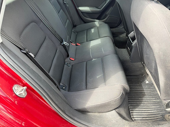 Audi A4 12 of 27