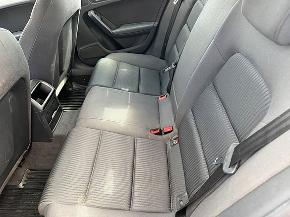 Audi A4 13 of 27