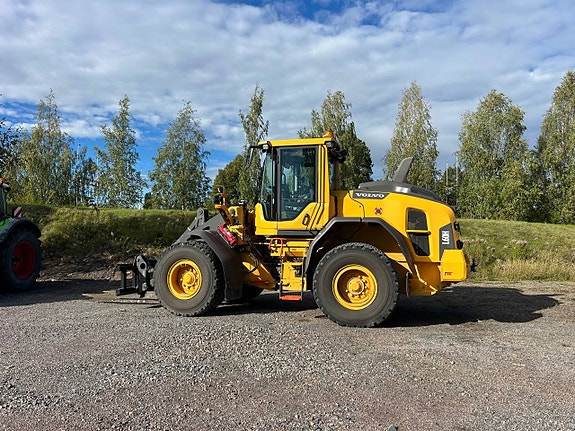 Volvo L60H 3 of 5