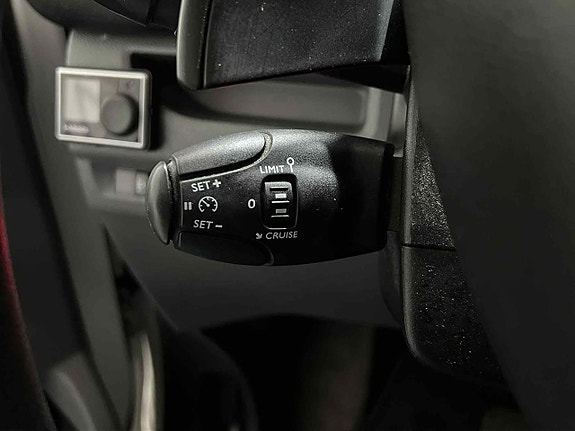 Peugeot Expert 13 of 17