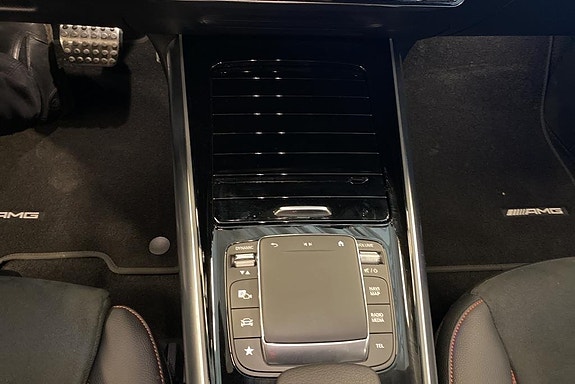 Mercedes-Benz EQA250 12 of 15
