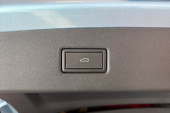 Ford Explorer 19 of 19
