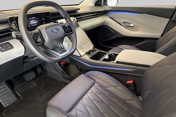 Ford Explorer 7 of 19
