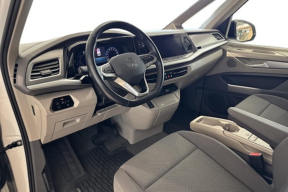 Volkswagen Multivan 10 of 19