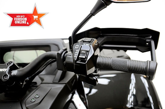 Can-Am Outlander MAX 6x6 Backcountry 1000R 6 of 10
