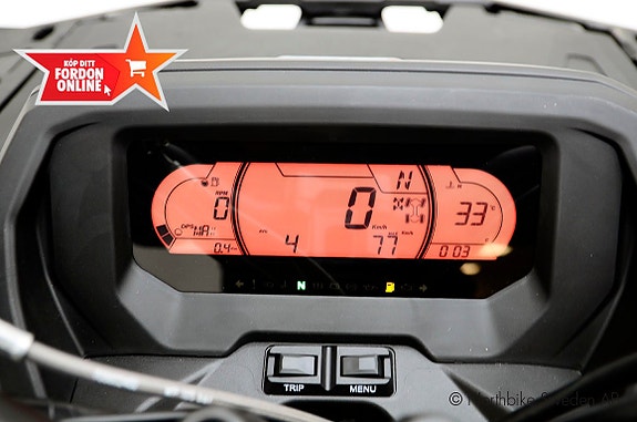 Can-Am Outlander MAX 6x6 Backcountry 1000R 9 of 10