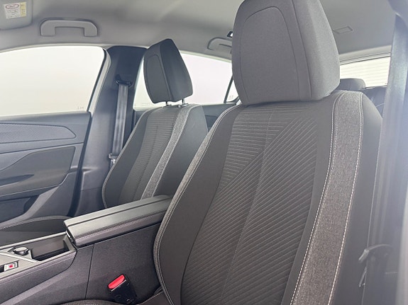 Peugeot 308 14 of 14