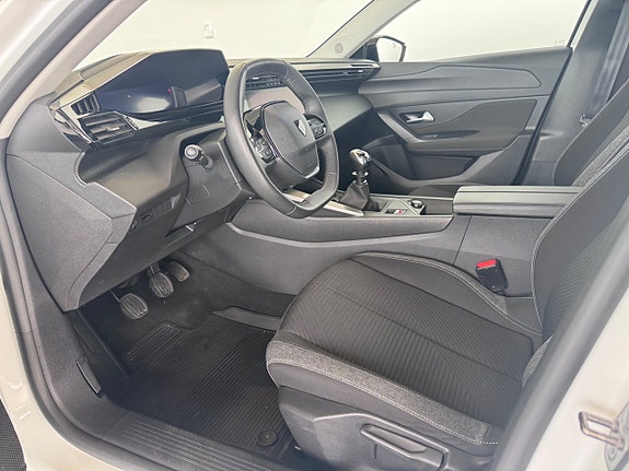 Peugeot 308 7 of 14