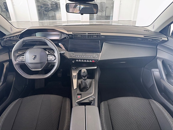 Peugeot 308 9 of 14