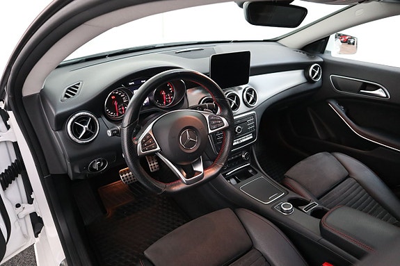 Mercedes-Benz CLA200 d 10 of 25