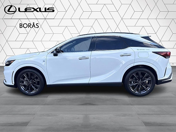 Lexus RX450h 3 of 26