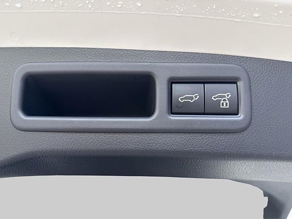 Lexus RX450h 25 of 26