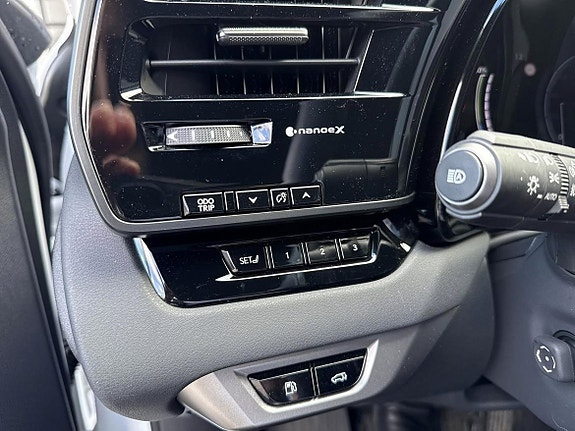 Lexus RX450h 19 of 26