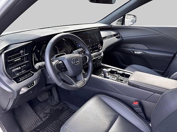 Lexus RX450h 13 of 26