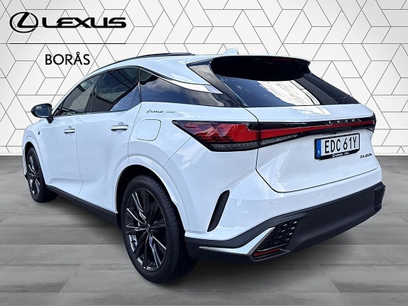 Lexus RX450h 2 of 26