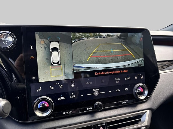 Lexus RX450h 18 of 26