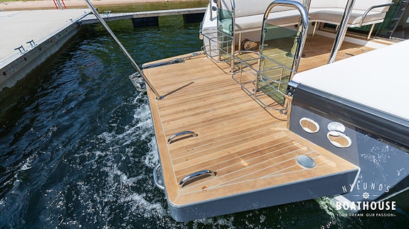 Delta 340 SW | 2x Volvo Penta D4-320 DPI 6 of 30