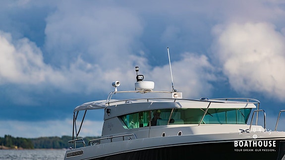 Delta 34 SW | 2x Volvo Penta D4-300 14 of 30