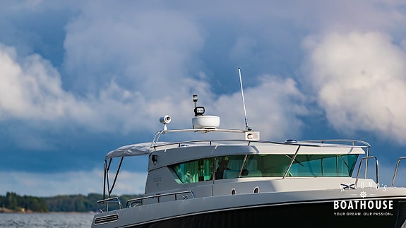 Delta 34 SW | 2x Volvo Penta D4-300A-E 14 of 30