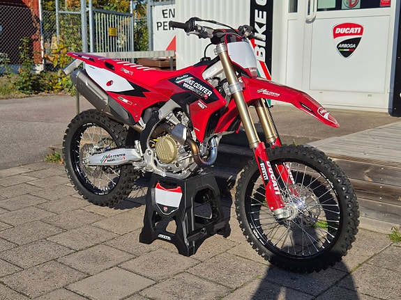 Ducati Desmo450 MX *IBC EDITION AKRAPOVIC* 3 of 10