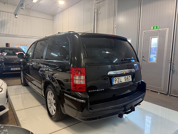 Chrysler Grand Voyager 5 of 22