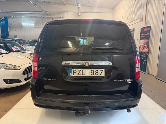 Chrysler Grand Voyager 22 of 22