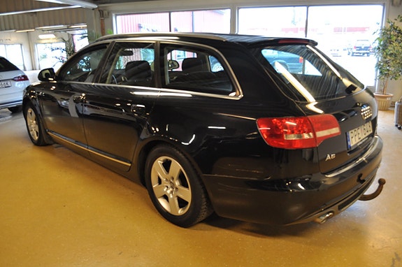 Audi A6 4 of 5