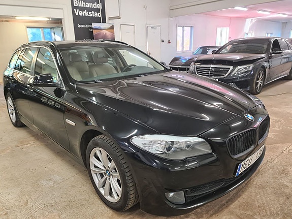 BMW 528 2 of 5