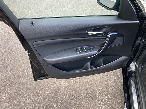 BMW 118d 17 of 21