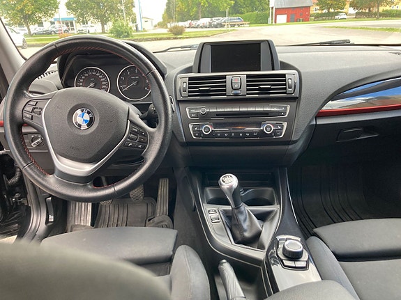 BMW 118d 16 of 21