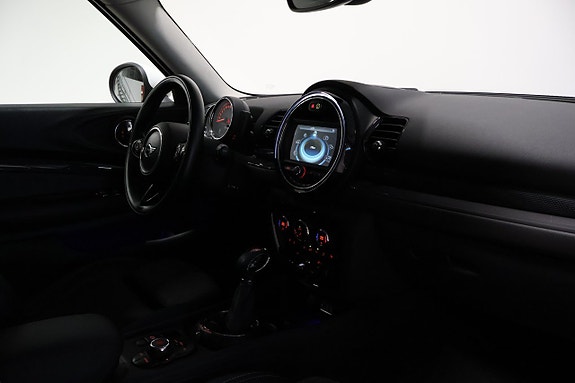 MINI Clubman Cooper S 9 of 26