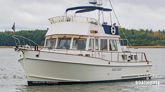 Grand Banks 46 Classic | 2x Caterpillar 3208T 3 of 5